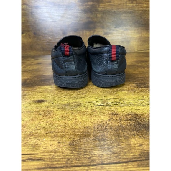 Gucci Men's GG Supreme Slip-On Shoes – Used, Visible Wear 6.5 - Picture 5 of 14
